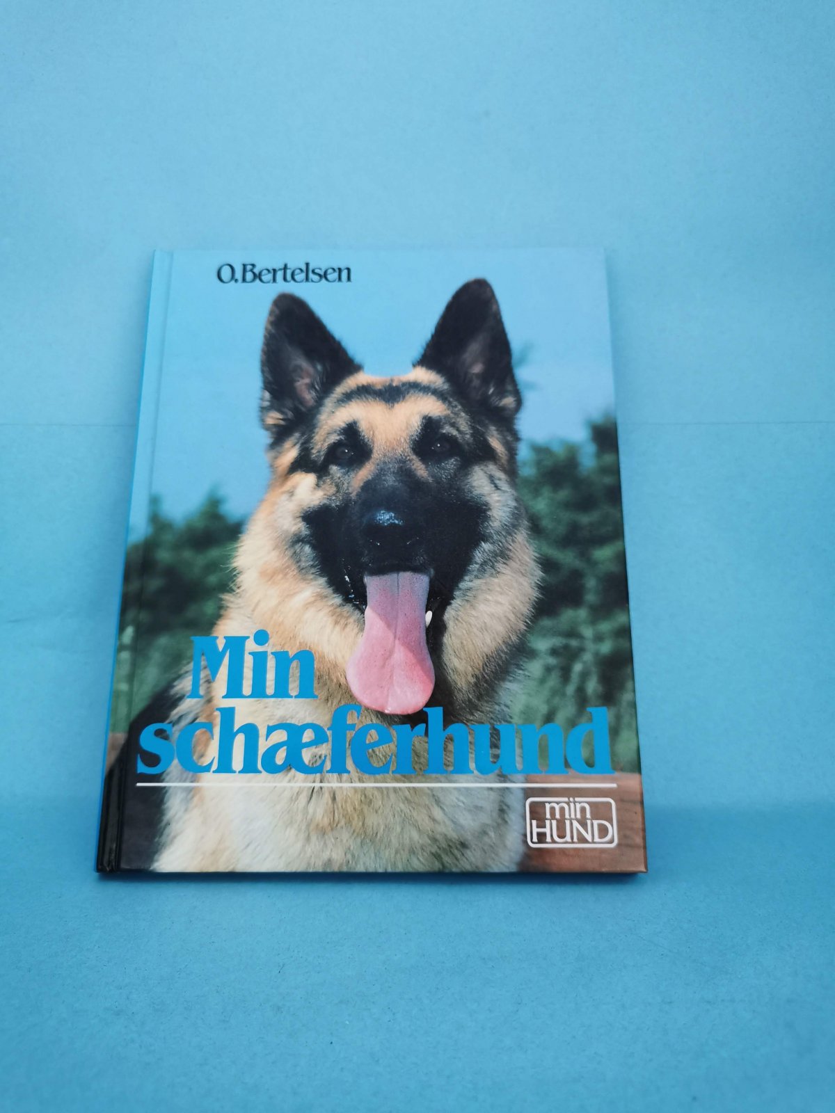Min schæferhund, Bertelsen - Hunde - BogTikken / Brugte og